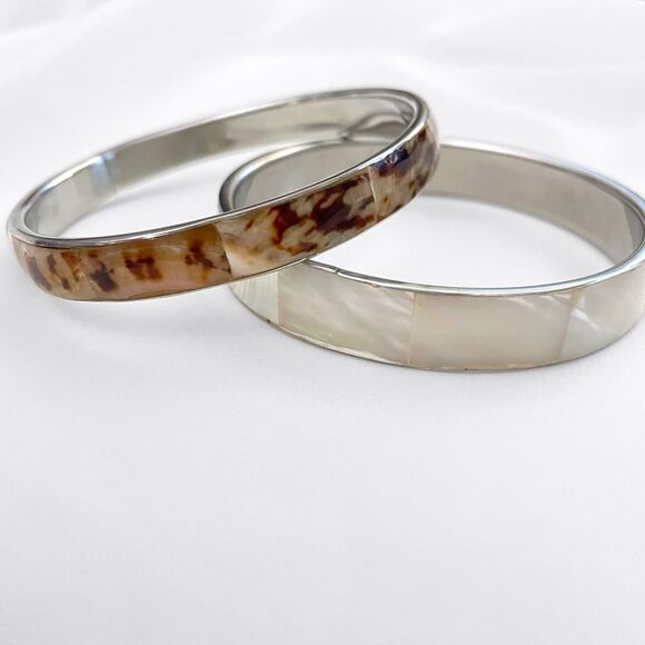 Mother of Pearl & Tortoise Shell Bangle Bracelets - Picture 5 of 5